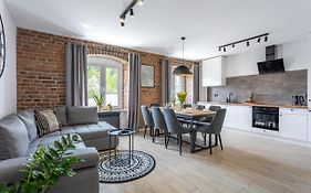 Apartament 9-o osobowy Sikorskiego 5 Apart Invest
